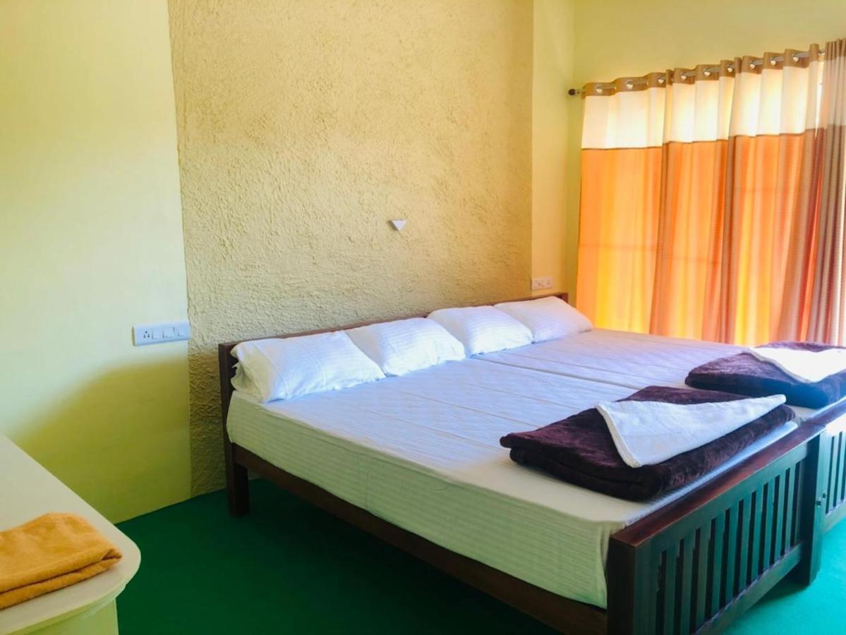 Riverbench Homestay Munnar, Anaviratty Phòng bức ảnh